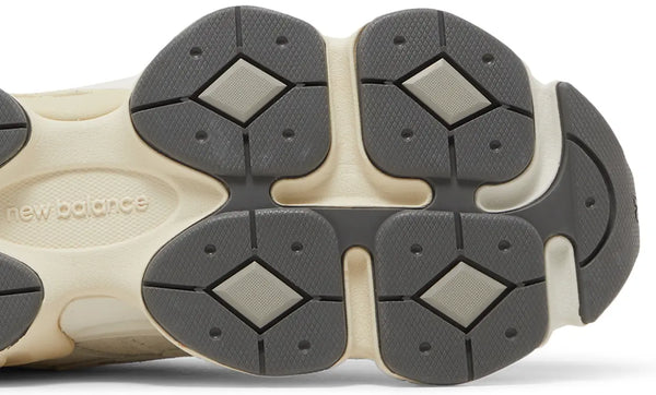 9060 Sea Salt Concrete Sneaker