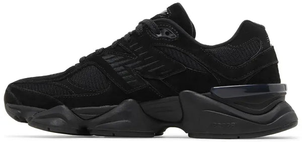 9060 Triple Black Suede