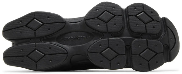 9060 Triple Black Suede Sneaker