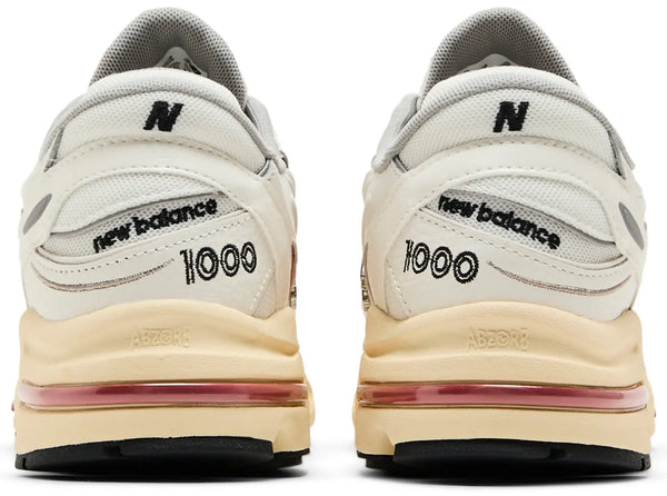 1000 Sea Salt Astro Dust Sneaker