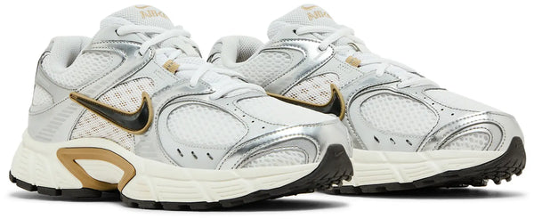 V5 RNR Parachute Beige Metallic Pewter Sneaker