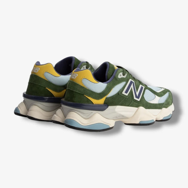 9060 Dark Alpine Green Sneaker