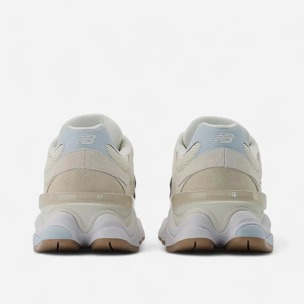 9060 Bisque Frosted Glass Sneaker